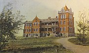 Die Kensington-sanatorium. Die argitek John Francis Beardwood het dié gebou ontwerp vir die inrigting wat die Sisters of the Holy Family in 1905 gestig het. Dit staan nog, hoewel dit met die jare vergroot is.[7]