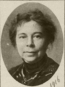 Marie Loke in 1910