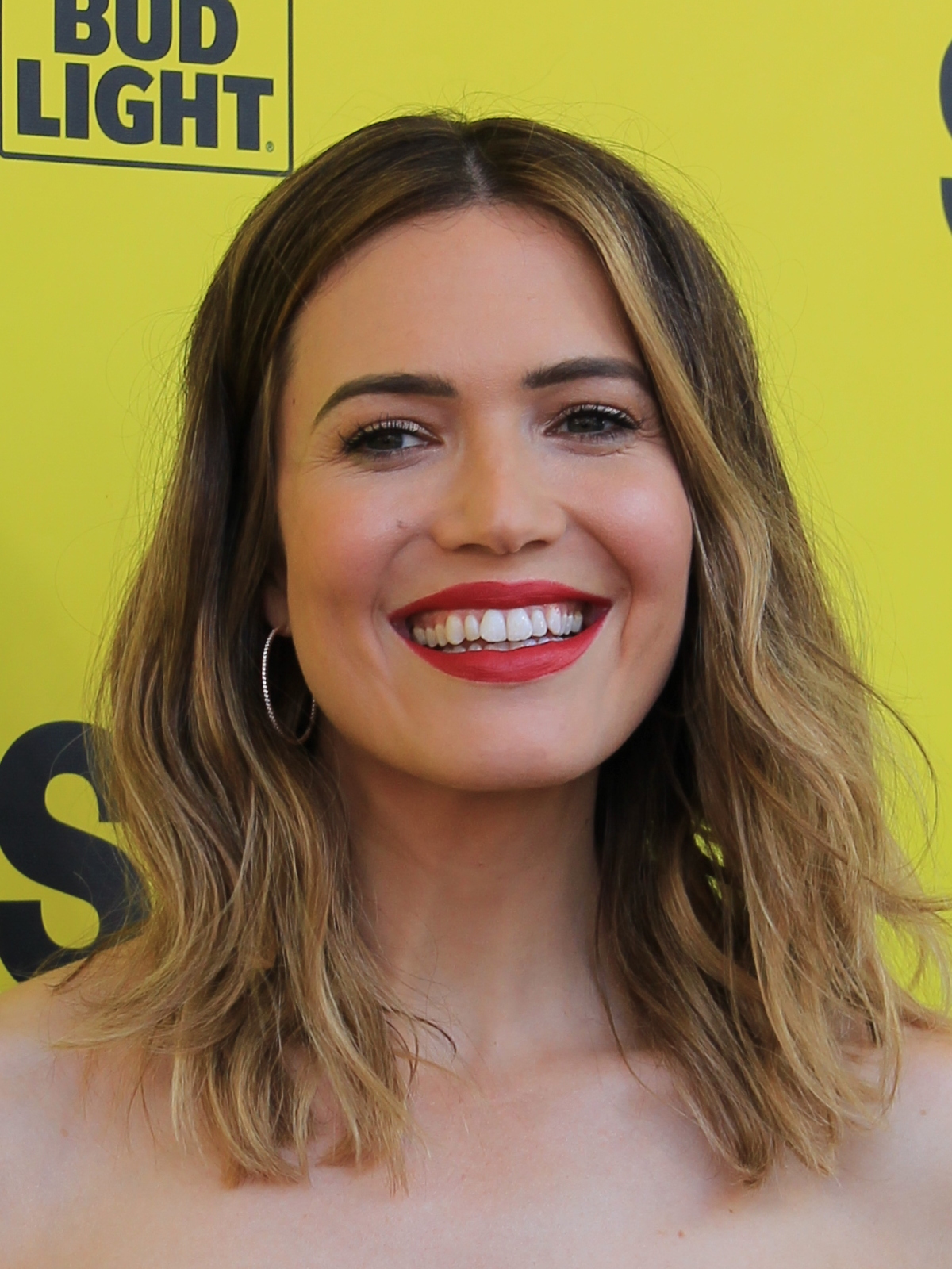 Mandy Moore (cropped)