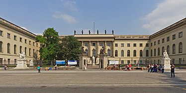 Berlinan universitet Gumbol'dtan nimed, päsauvuz lidnan keskuzpalas vl 2014