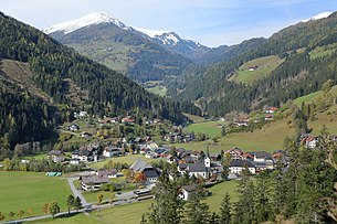 Reichenau mit der Turracher Höhe und dem Rinsennock im Hintergrund