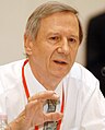 Anthony Giddens (1938)