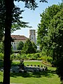 Blick aus dem Stiftsgarten auf den Pulverturm