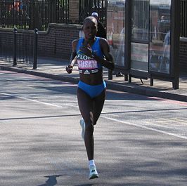 Susan Chepkemei in Londen in 2005