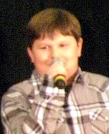 Robert Capron 2011 (cropped).jpg