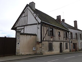 Maison à pans de bois 14 rue du Dr Charpentier XVIIe s.