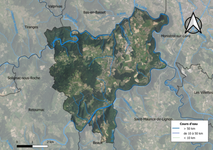 Vue aérienne du territoire communal.