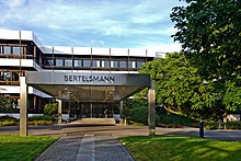 Bertelsmann Corporate Center Gütersloh 2011.jpg