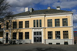 Bryn skole, Oslo.JPG