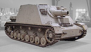 Sturmpanzer IV на виставці в музеї Musée des Blindés, Сомюр