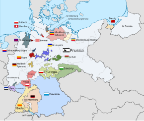 A colour-coded map of Germany in the early 1930s showing the individual German states and independent cities. The largest states of Prussia and Bavaria are coloured in light grey and light blue respectively.