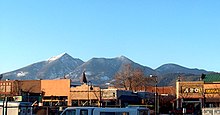 Flagstaff downtown SFmtn.jpg