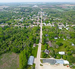 Turkey River runs through town