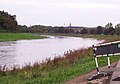 Neue Luppe bei Hochwasser 2007, im Hintergrund das Wahrener Rathaus