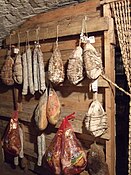 Aging salumi