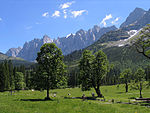 Der Kleine Ahornboden vor der Hinterautal-Vomper-Kette von der Grubenkarspitze bis zur Moserkarspitze