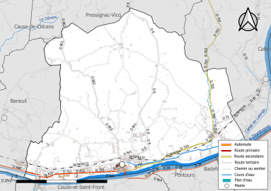 Carte en couleur présentant le réseau hydrographique de la commune