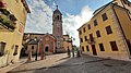 Lato nord del campanile e della chiesa parrocchiale di S. Giovanni Battista in Velo vista da piazza Vittoria.