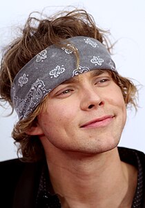 Ashton Irwin (2014)