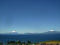 Blick auf die Vulkane Osorno und Calbuco von Llanquihue aus