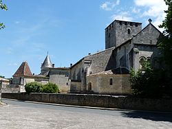 Skyline of Peujard