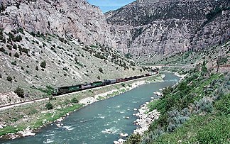 Wind River Canyon zwischen Owl Creek Mountains und Bridger Mountains