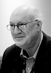 Headshot of Internet pioneer Steve Crocker.