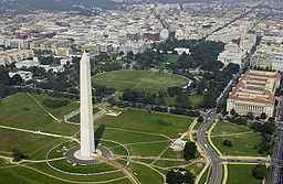 Washingtonmonumentet och Vita huset