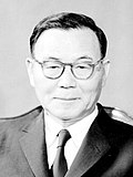 Yun Bo-seon.jpg