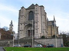 Sainte-Waudru kollegiatkirke