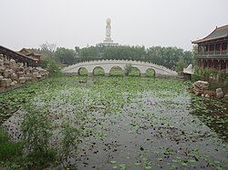 岐山湖（臨城ダム湖）畔の公園