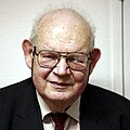 Benoît B. Mandelbrot (* 1924)