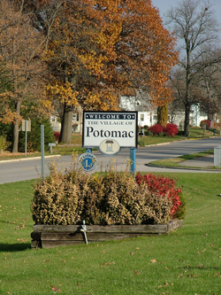 Welcome signs in Potomac