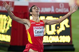 Europameister Arturo Casado im Ziel