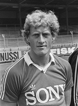 Kees Kist, vlak voor zijn vertrek bij AZ'67 naar Paris St. Germain (1982)