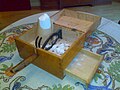 Sugarloaf cutting box with tools