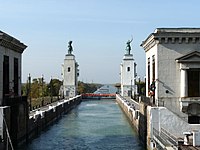 View of the lock No. 15