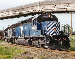 MRL #250 (EMD SD40-2) im Sommer 1993