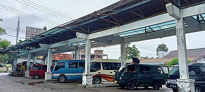 Tampak depan shelter MPU