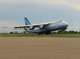 Image illustrative de l’article Antonov An-124