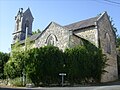 Vue latérale de l'église d'Orlac