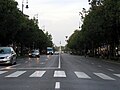 L'avenue Andrássy et la place des Héros à son extrémité.