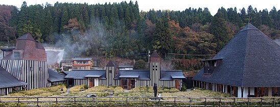 Terunobu Fujimorin suunnittelema Lamune-onsen