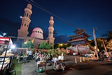 Batul Mosque of Yining.jpg