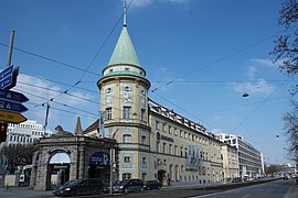 Löwenbräu-Keller de Munich