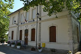 The town hall and school in Nébias