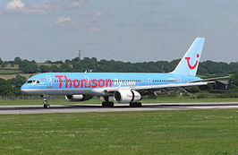 Thomsonfly Boeing 757-200