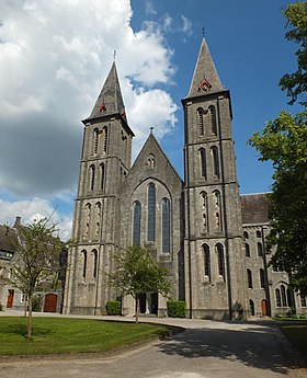 L'église abbatiale devenue basilique mineure en 1926.