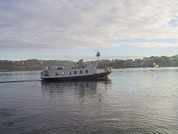 Kolbjørn går i rute mellom Arendal sentrum og Kolbjørnsvik på Hisøy.