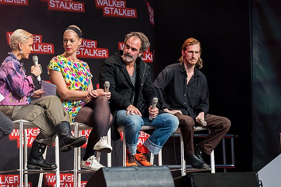 Austin Amelio, Pollyanna McIntosh, Steven Ogg – Walker Stalker Con 2018